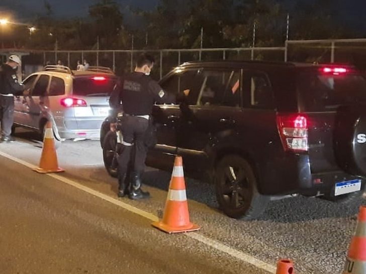 Oito carros foram removidos ao pátio do Detran/RN - Fotp: Divulgação/Polícia