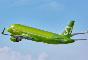 Homem de 48 anos é encontrado morto em banheiro de avião - Foto: Divulgação/S7 Airlines