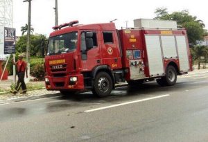 Incêndio atingiu fábrica desativada da Coca-Cola - Foto: Reprodução