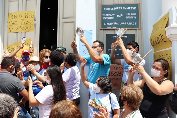 Professores em greve - Foto: Sinte RN