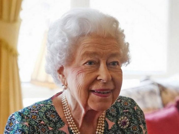 Rainha Elizabeth II está com Covid-19 Foto: STEVE PARSONS / AFP