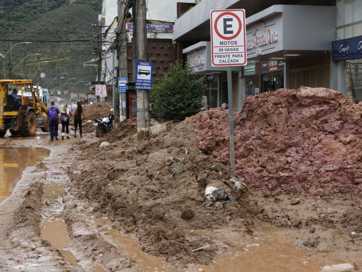 Total de mortos em Petrópolis sobe para 139 - Foto: Fernando Frazão/Agência Brasil