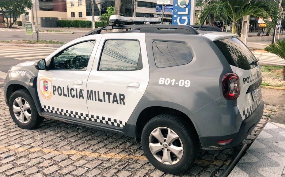 População ouve disparos e encontra homem morto no meio da rua em Natal - Foto: Reprodução/Twitter/PMRN