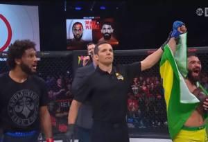 Lutador potiguar retoma cinturão no MMA após ganhar revanche contra fenômeno americano - Foto: Reprodução/ESPN