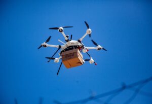 iFood e Lacta se unem para realizar a primeira entrega de ovo de Páscoa por drone - Foto: Divulgação/iFood