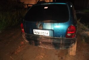 Carro usado pelos bandidos na ação criminosa - Foto: Divulgação PM