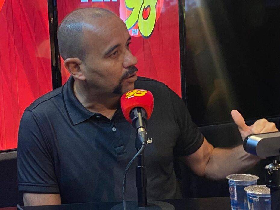 Deputado federal Sargento Gonçalves (PL) em entrevista à 98 FM - Foto: Jerusa Vieira / 98 FM