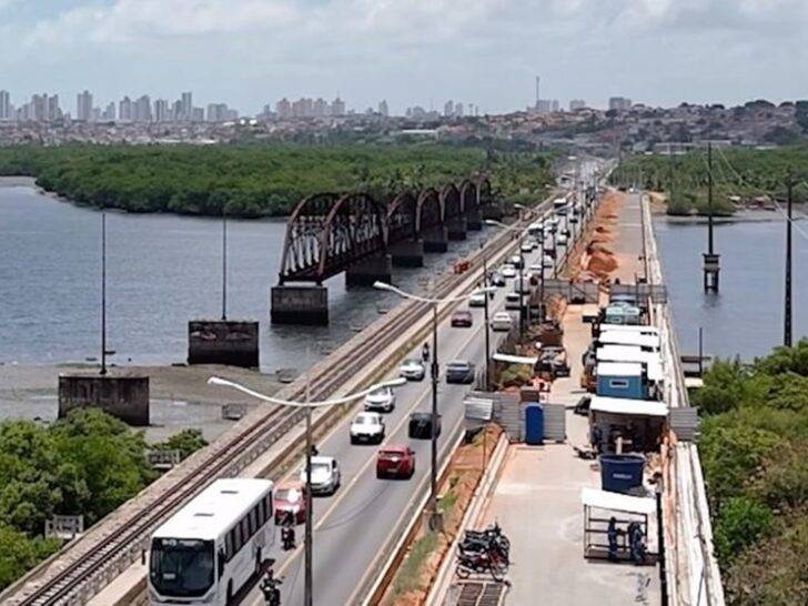 Ponte está parcialmente interditada desde setembro do ano passado - Foto: Reprodução