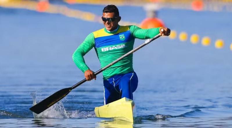 Isaquias Queiroz é esperança de medalha para o Brasil na canoagem — Foto: Divulgação/Confederação Brasileira de Canoagem