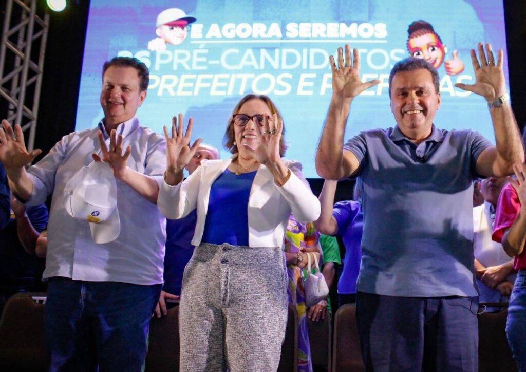 Gilberto Kassab, Zenaide Maia e Carlos Eduardo durante evento em Natal - Foto: Reprodução