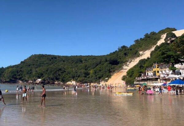 Praia de Ponta Negra, na Zona Sul de Natal - Foto: Eryka Silva / 98 FM