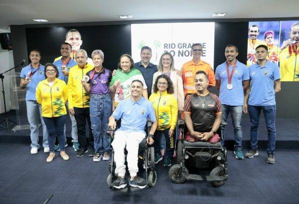 A governadora Fátima Bezerra celebrou a conquista de toda a delegação brasileira. - Foto: Carmem Felix - Assecom/RN