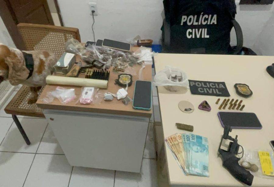 A ação, que ocorreu no município de São José de Campestre, cumpriu seis mandados de busca e apreensão com o objetivo de coletar provas contra integrantes da organização. Foto: Polícia Civil