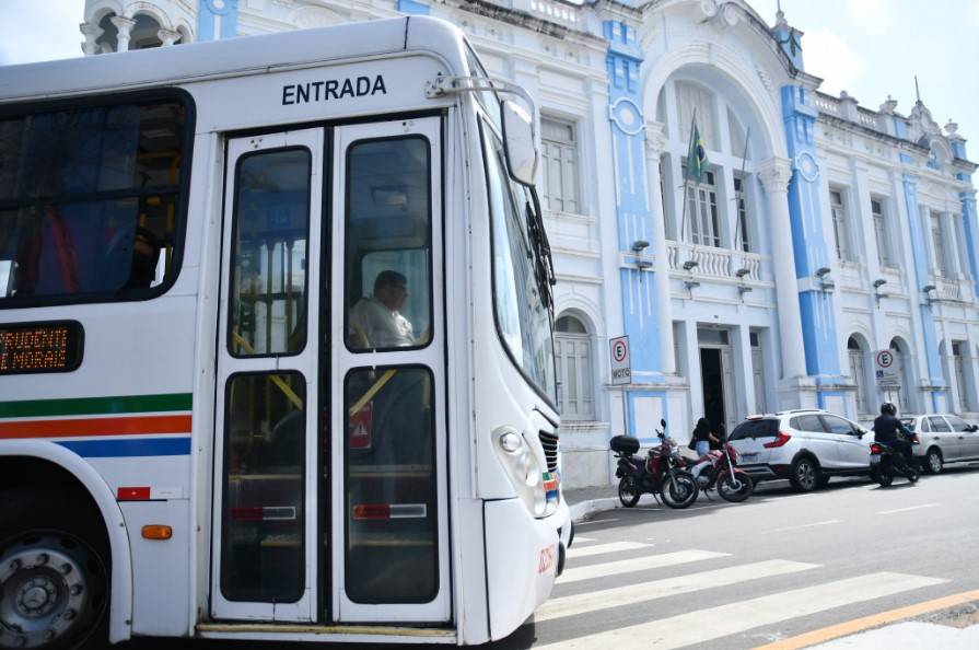 O transporte público coletivo será gratuito para os candidatos que farão a prova do Exame Nacional do Ensino Médio (ENEM) no próximo domingo (10).