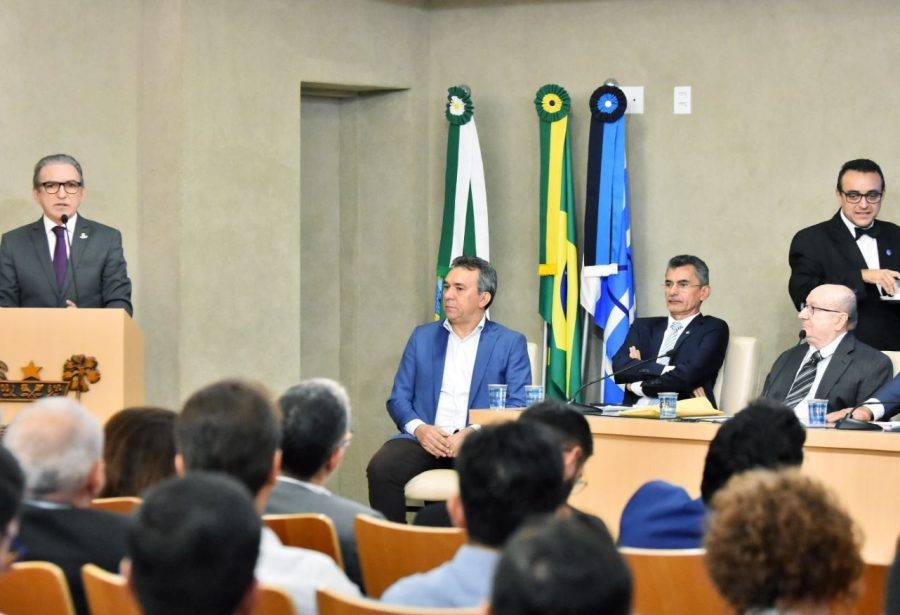 Debate sobre aumento do ICMS na Assembleia Legislativa nesta terça-feira (3), com discurso do presidente da Fecomércio RN, Marcelo Queiroz - Foto: ALRN / Reprodução