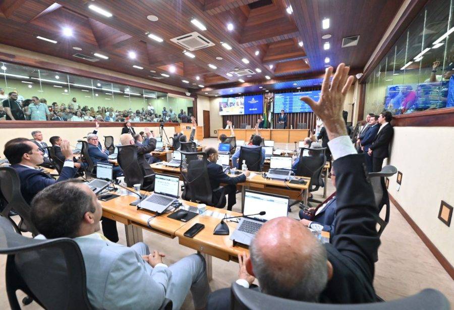 Plenário da Assembleia Legislativa do Rio Grande do Norte durante votação do aumento do ICMS - Foto: Eduardo Maia / ALRN