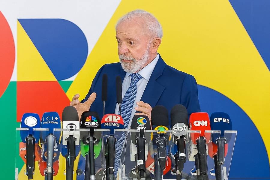 Presidente Luiz Inácio Lula da Silva (PT) em coletiva de imprensa no Palácio do Planalto - Foto: Ricardo Stuckert / PR