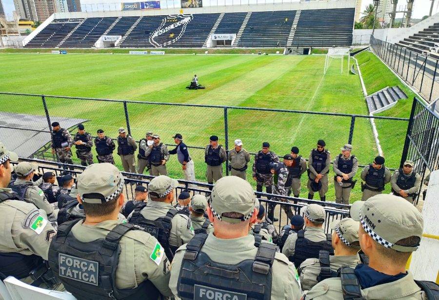 Policiais militares treinam segurança no estádio Frasqueirão, em Natal - Foto: PMRN / Reprodução