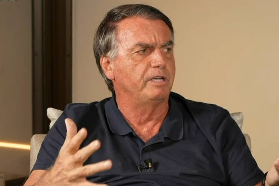 Ex-presidente Jair Bolsonaro em entrevista à Leo Dias TV - Foto: YouTube / Reprodução