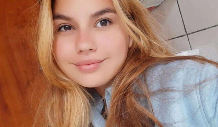 Família busca informações sobre Gabrielly de Almeida, de 17 anos. | Arquivo Pessoal