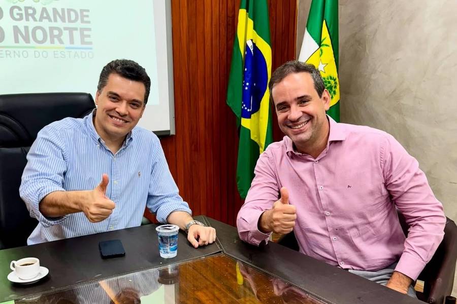 Vice-governador Walter Alves (MDB) com o secretário de Fazenda, Cadu Xavier (PT) - Foto: Instagram / Reprodução