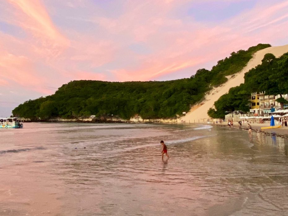 Praia de Ponta Negra, na Zona Sul de Natal - 