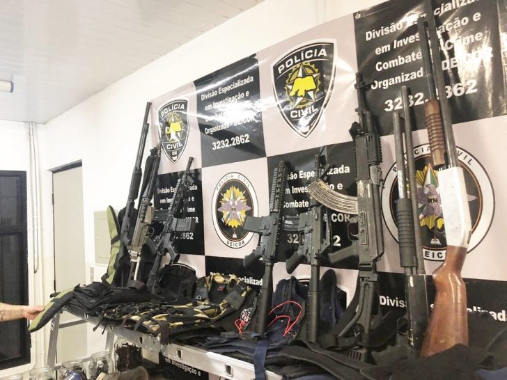 Policiais que apreenderem armas ou munições receberam recompensas com a nova lei - Foto: Divulgação