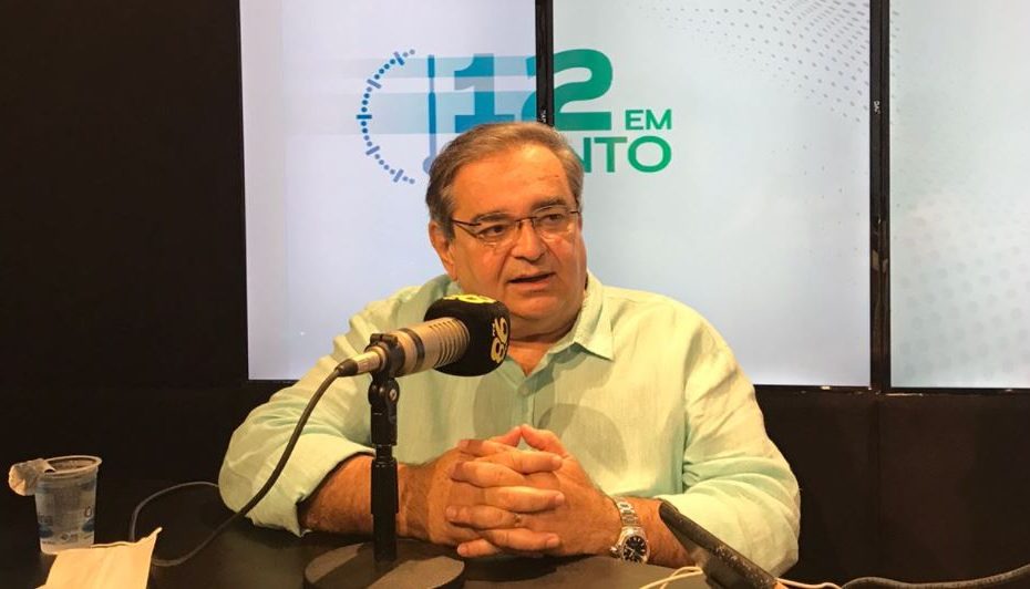 Prefeito de Natal, Álvaro Dias (PSDB), em entrevista à 98 FM - Foto: Milka Moura / 98 FM