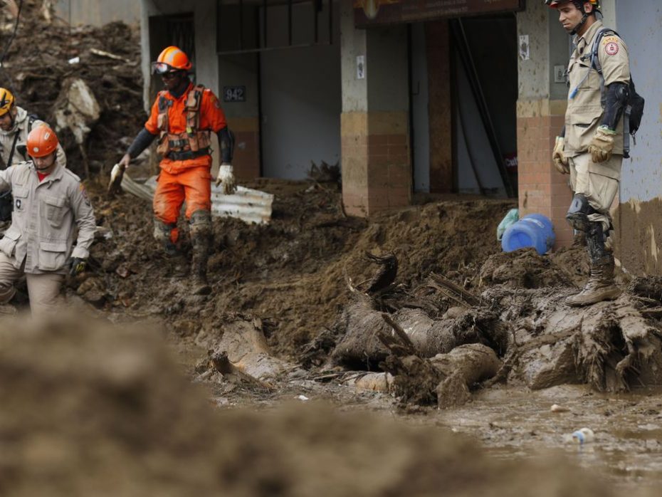 Temporal de domingo em Petrópolis tem cinco mortos e desaparecidos, afirma Defesa Civil - Foto: Fernando Frazão/Agência Brasil