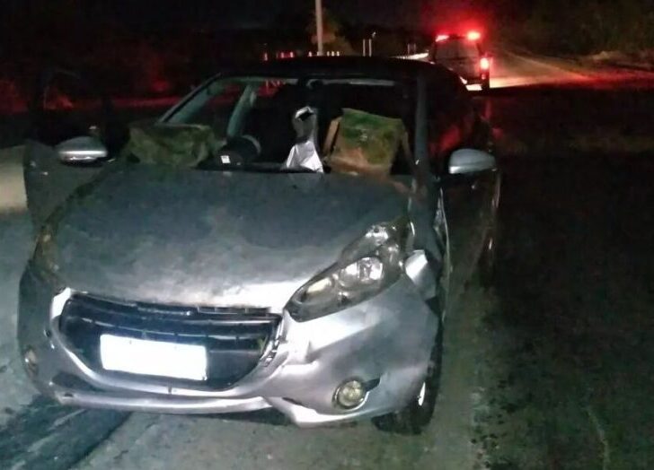 Veículo é roubado por bandidos armados em arrastão a granja na Reta Tabajara - Foto: Reprodução/11º BPM