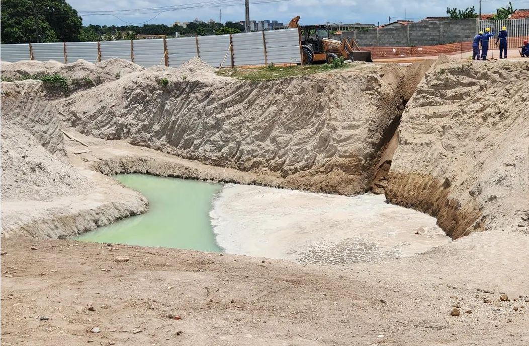 Prefeitura de Parnamirim decide aterrar Buraco Azul por causa da contaminação da água Portal