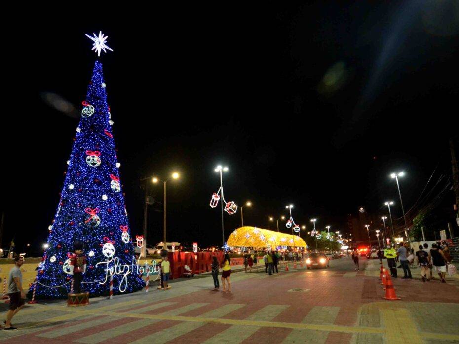 Árvore de Natal do Polo de Ponta Negra no Natal em Natal de 2021 - Foto: João Maria Alves / Prefeitura do Natal