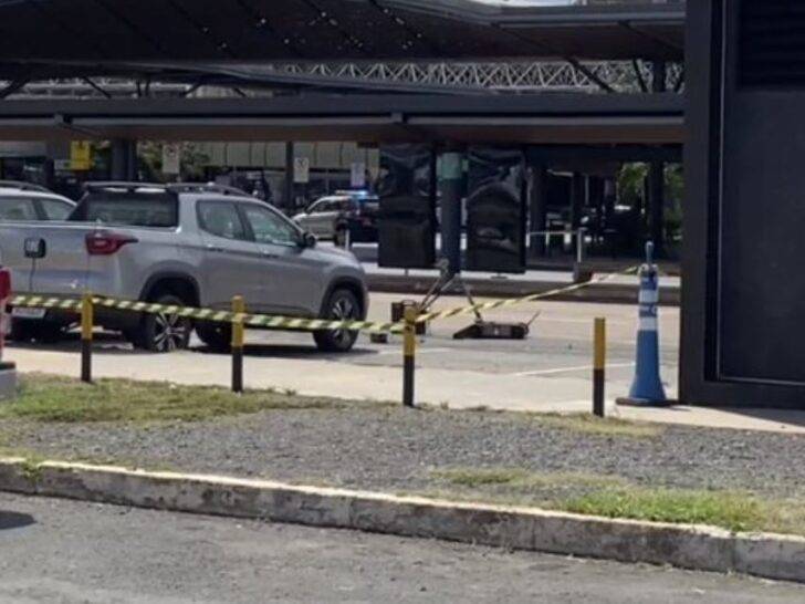 Pacotes suspeitos foram localizados em área externa do aeroporto de Brasília - Foto: Reprodução