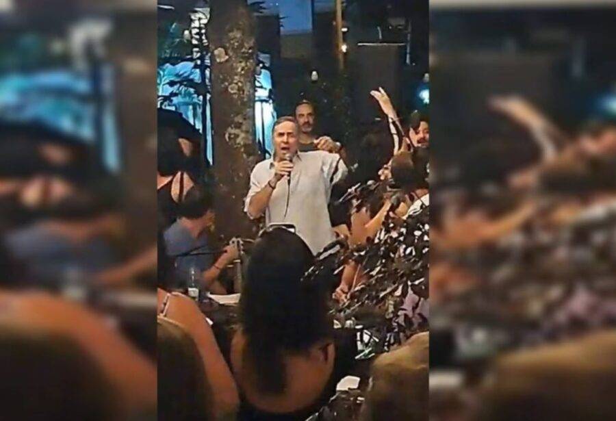 Presidente do STF, Luís Roberto Barroso cantou em bar de Brasília neste fim de semana - 