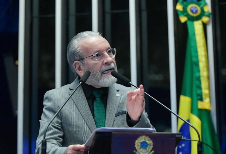 Presidente do CFM, José Hiran da Silva Gallo, em sessão do Senado - Foto: Geraldo Magela / Agência Senado