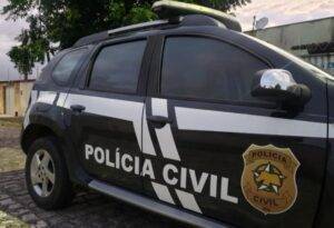 Viatura da Polícia Civil