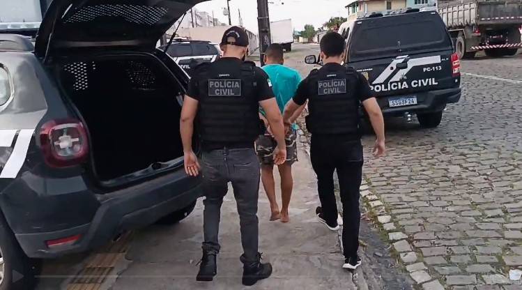 Segundo a polícia, foi constatado também, que o suspeito teria impedido a vítima de levar o filho de um ano de idade, no momento em que ela ia embora. Foto: Polícia Civil