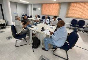 Assessores dos candidatos de Parnamirim se reúnem com direção do debate para definir regras - Foto: Dani Oliveira