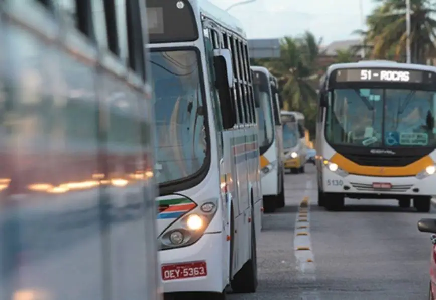 Ônibus do transporte público de Natal